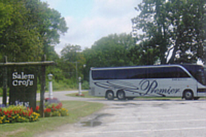 Motor Coach Tours at Salem Cross Inn highlights local areas that captivate New England